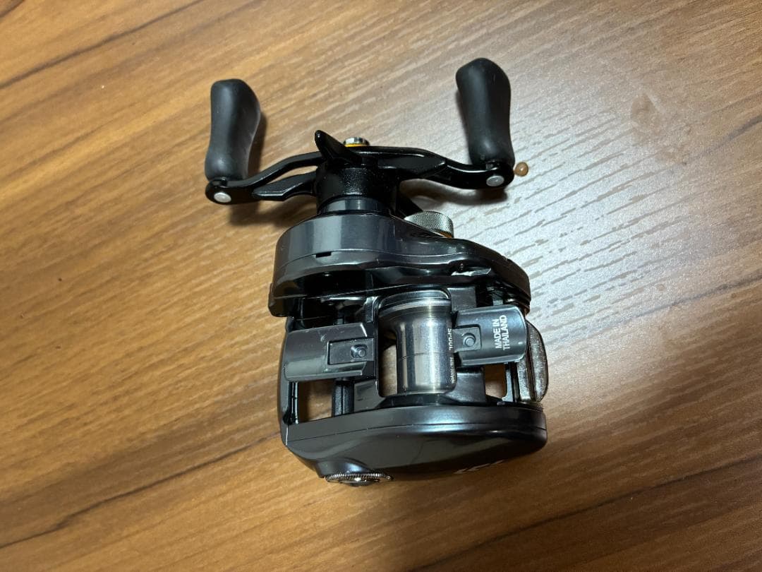 シ*コ様 ダイワ　17タトゥーラSVTW　ノーマルギア左ハンドル