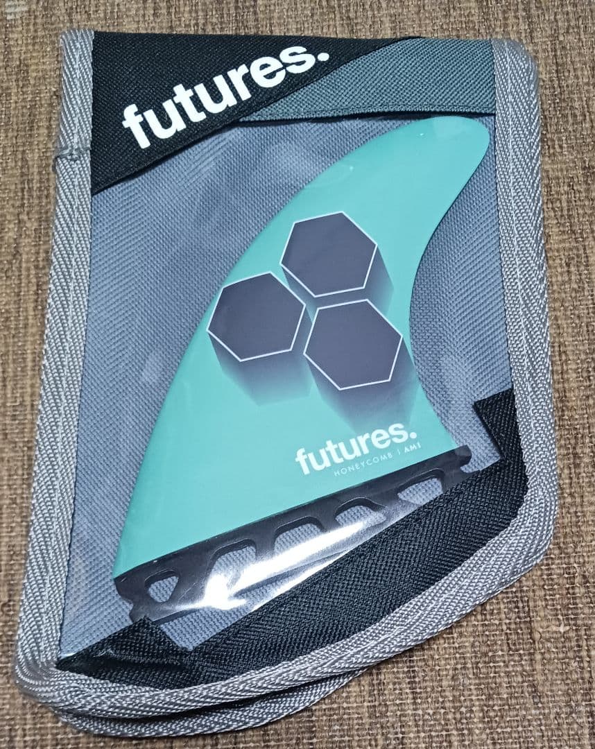 新品　フューチャー　アルメリック　M