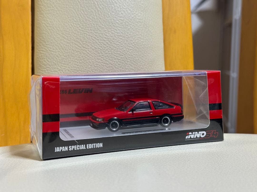 INNO64 オートサロン GR86 PANDEM AE86 LEVIN 2台