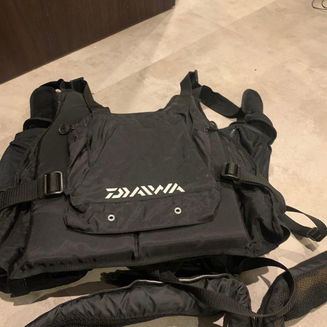 DAIWA ブラック フィッシングベスト3本セット