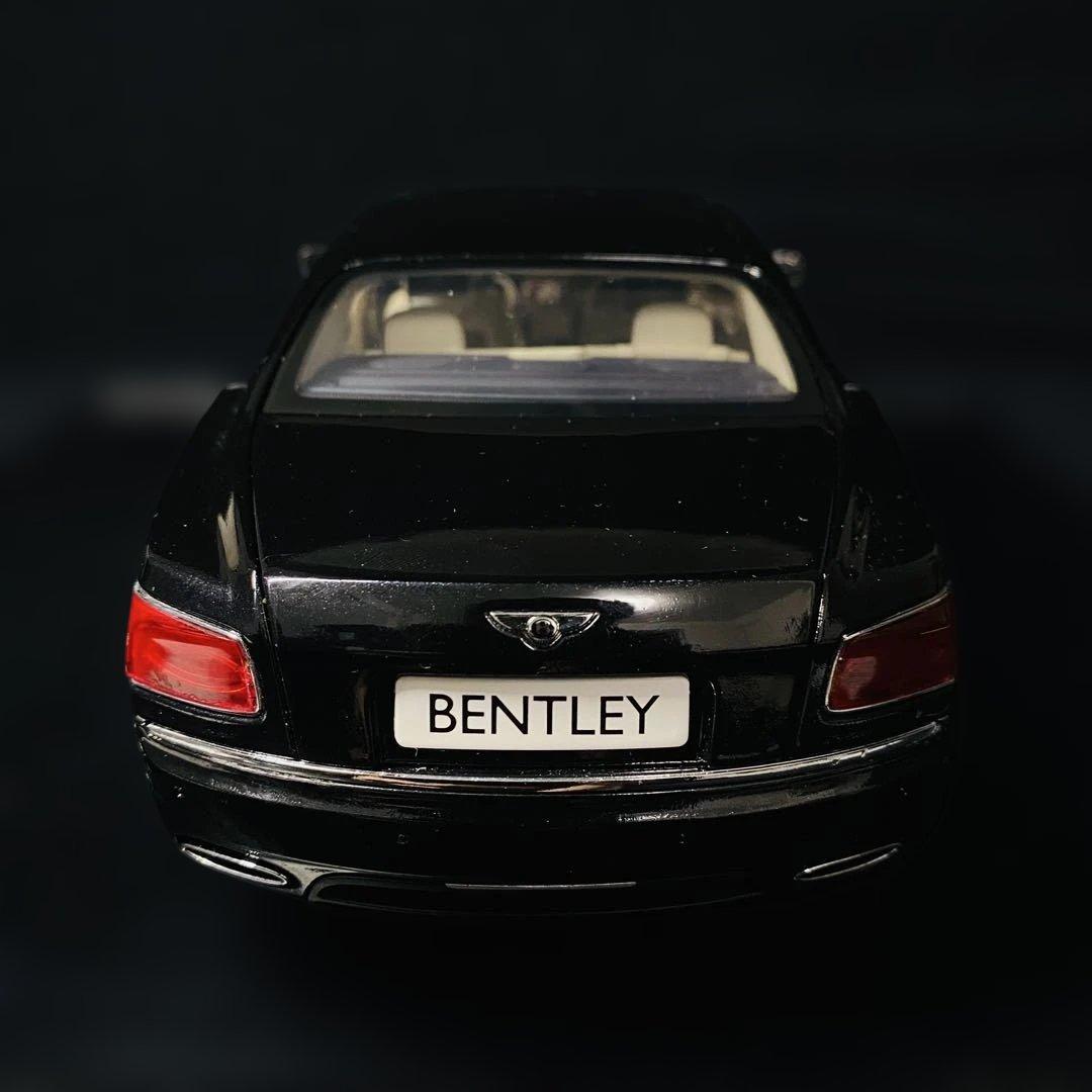 京商 1/18 ベントレー フライングスパー W12