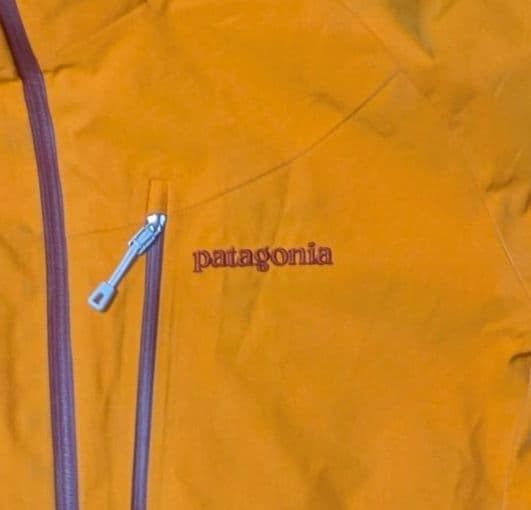 patagonia 女性用スキーウェア オレンジ