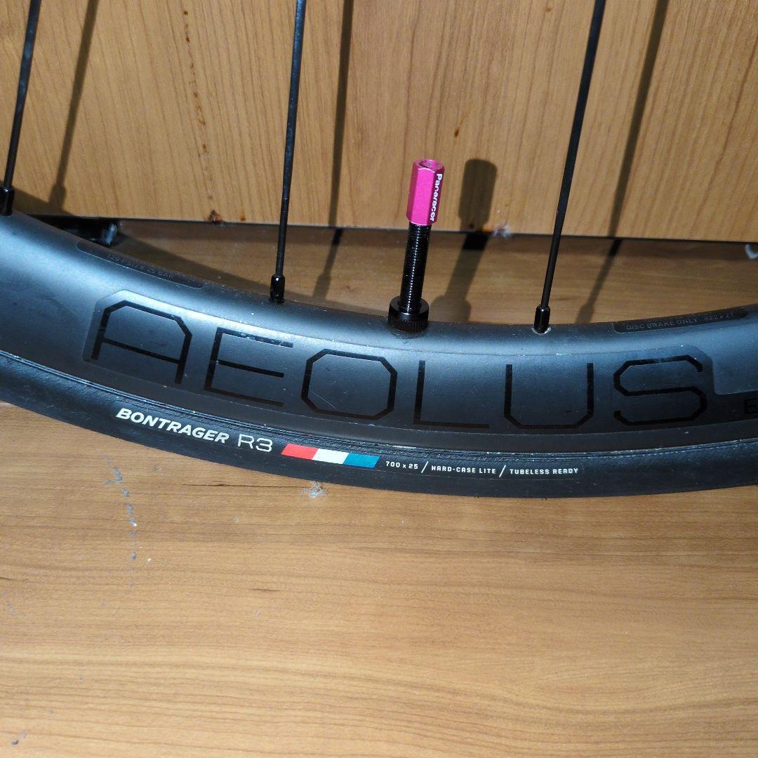 ボントレガー　AEOLUS. ELITE 35 前後セット