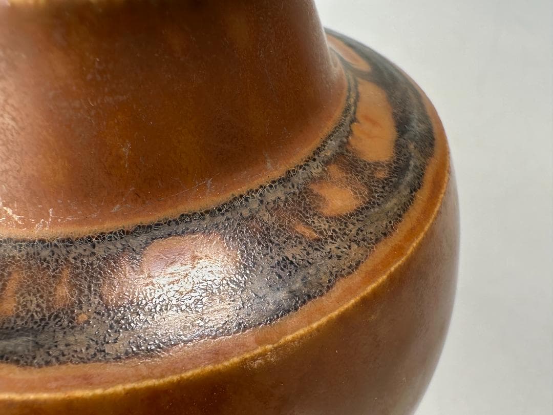 日本美術　江戸時代　丹波焼　茶道具　鉄釉茶入 小壺　刻印有　純銀蓋付　時代共箱付