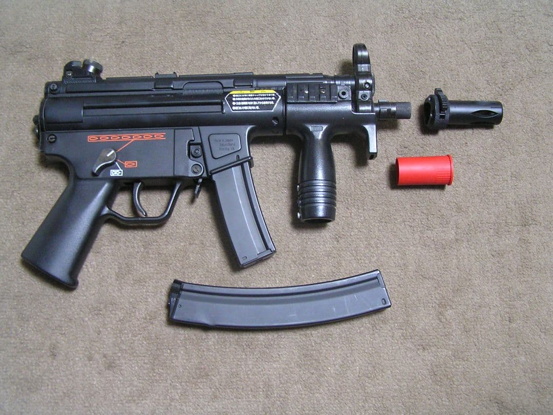 美品東京マルイ H&K MP5クルツA4 PDW　改　純正200連多弾マガジン付