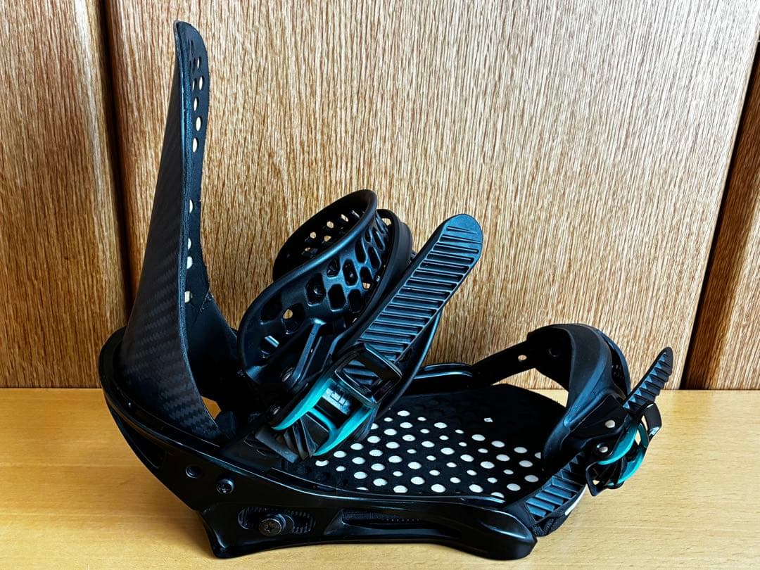 バートン【DIODEダイオード（メンズSサイズ）】カーボン×黒