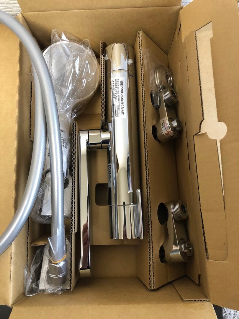 浴室用壁付サーモスタッ混合水栓170mmコンフォートウェーブTBV03401J1