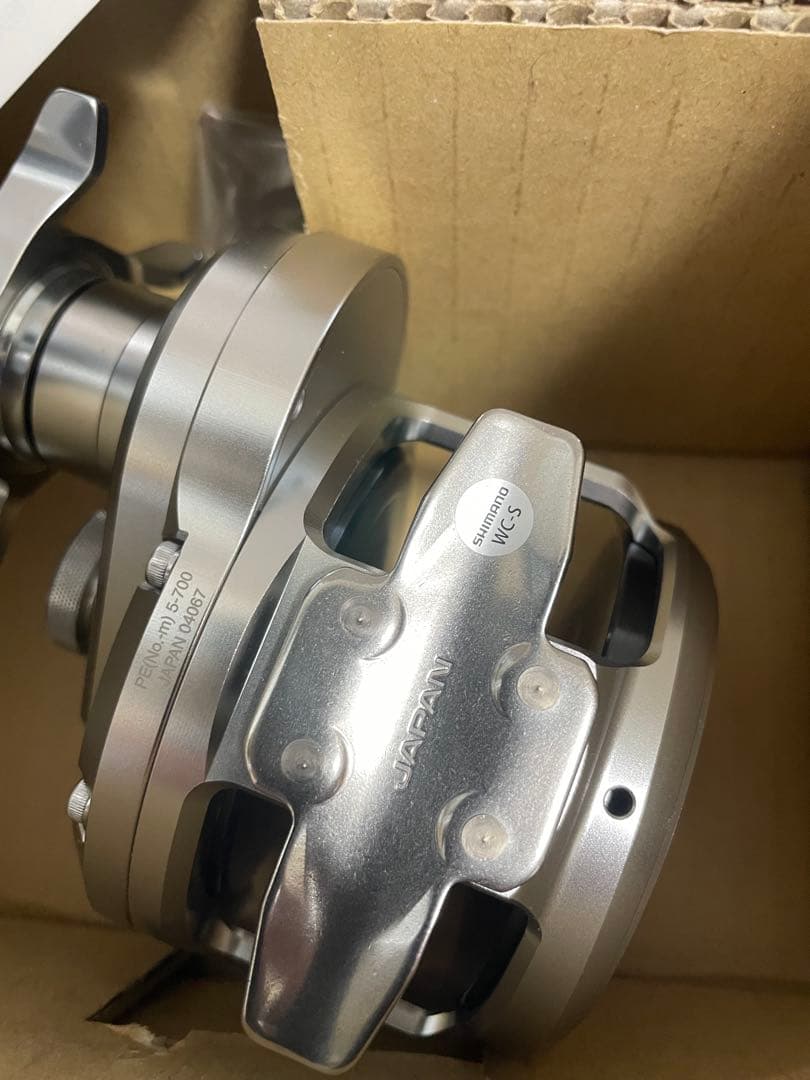 【新品未使用】 オシアジガー 4000HG