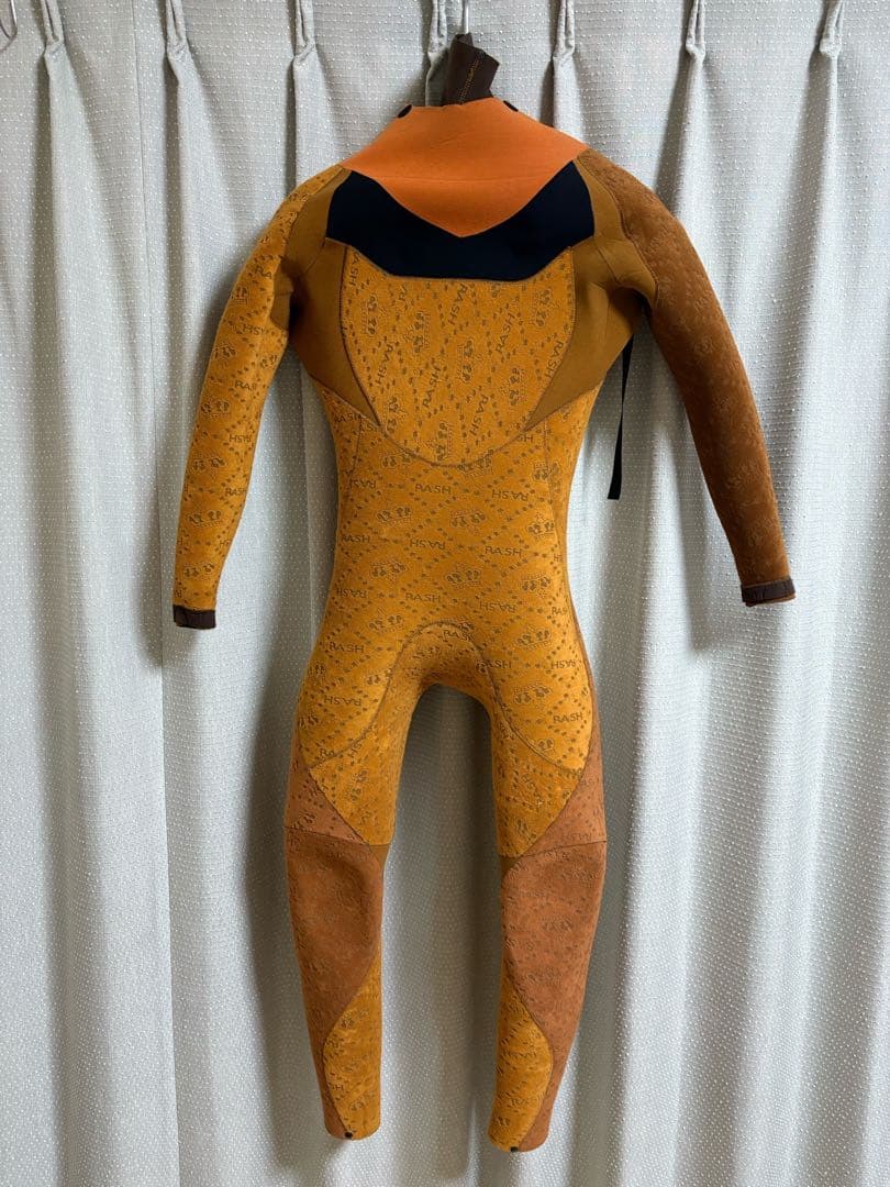 RUSH(ラッシュ)5×3mm セミドライ メンズML相当(オーダー品)