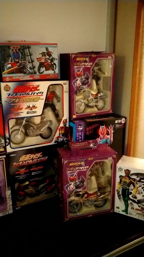 仮面ライダーバイクフィギュア、リバイラストワン賞！