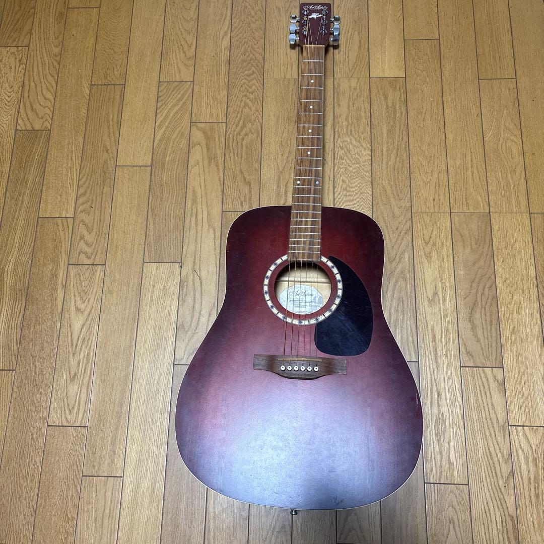 美品 Art&Lutherie Folk Spruce Burgundy