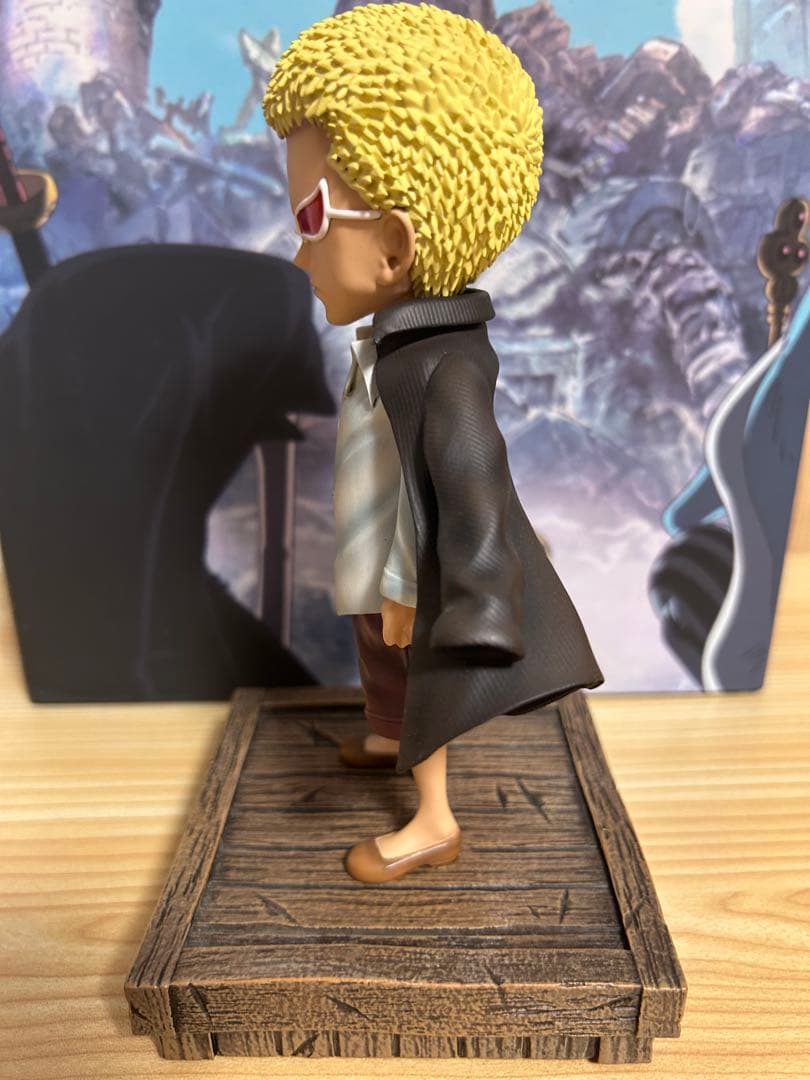 ドフラミンゴ　幼少期　フィギュア　LBWNB Studio