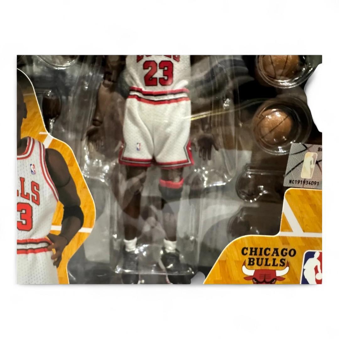 MAFEX No.255 マイケル・ジョーダン フィギュア