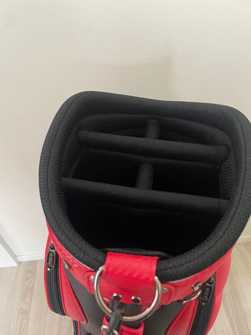 新品　PING キャディバッグ 35544-01 レッド　ブラック