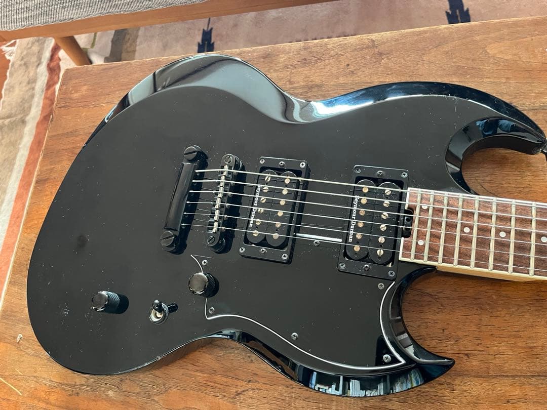 ESP Viper VP-M ブラック