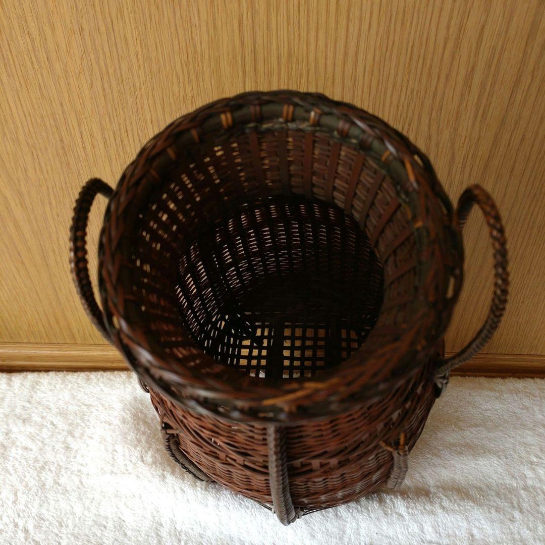 花入　唐物写　耳付籠花入　竹阿弥（森田新太郎）造　共箱　天然竹製