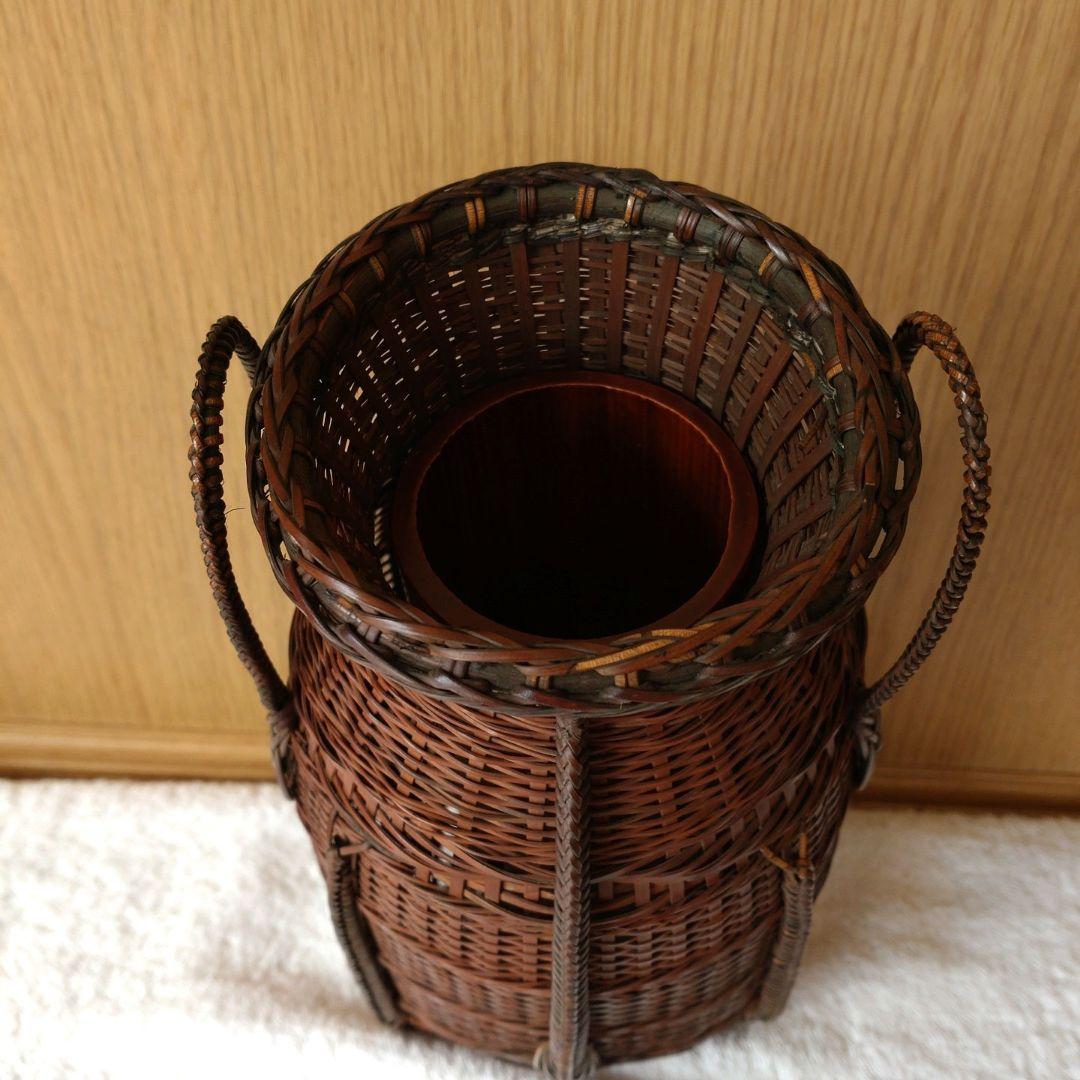 花入　唐物写　耳付籠花入　竹阿弥（森田新太郎）造　共箱　天然竹製