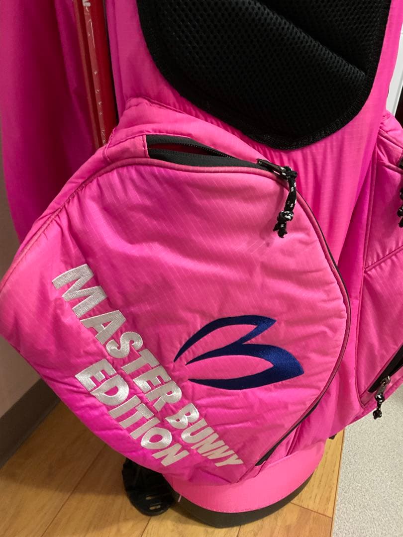 中古品！MASTER BUNNY EDITION キャディバッグ ピンク