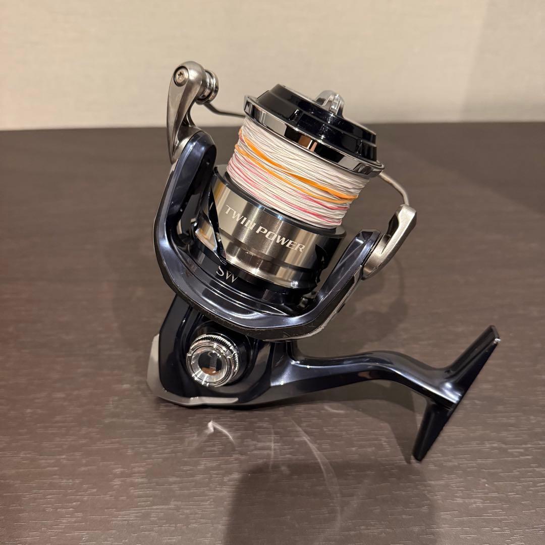 21ツインパワー　SW 8000HG スピニングリール