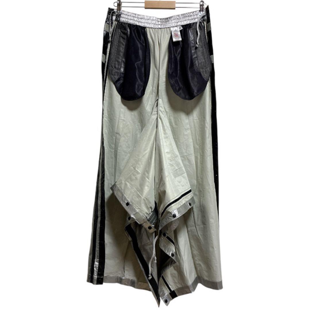 アディダス　adidas セットアップ　ナイロン　シルバー　Y3K