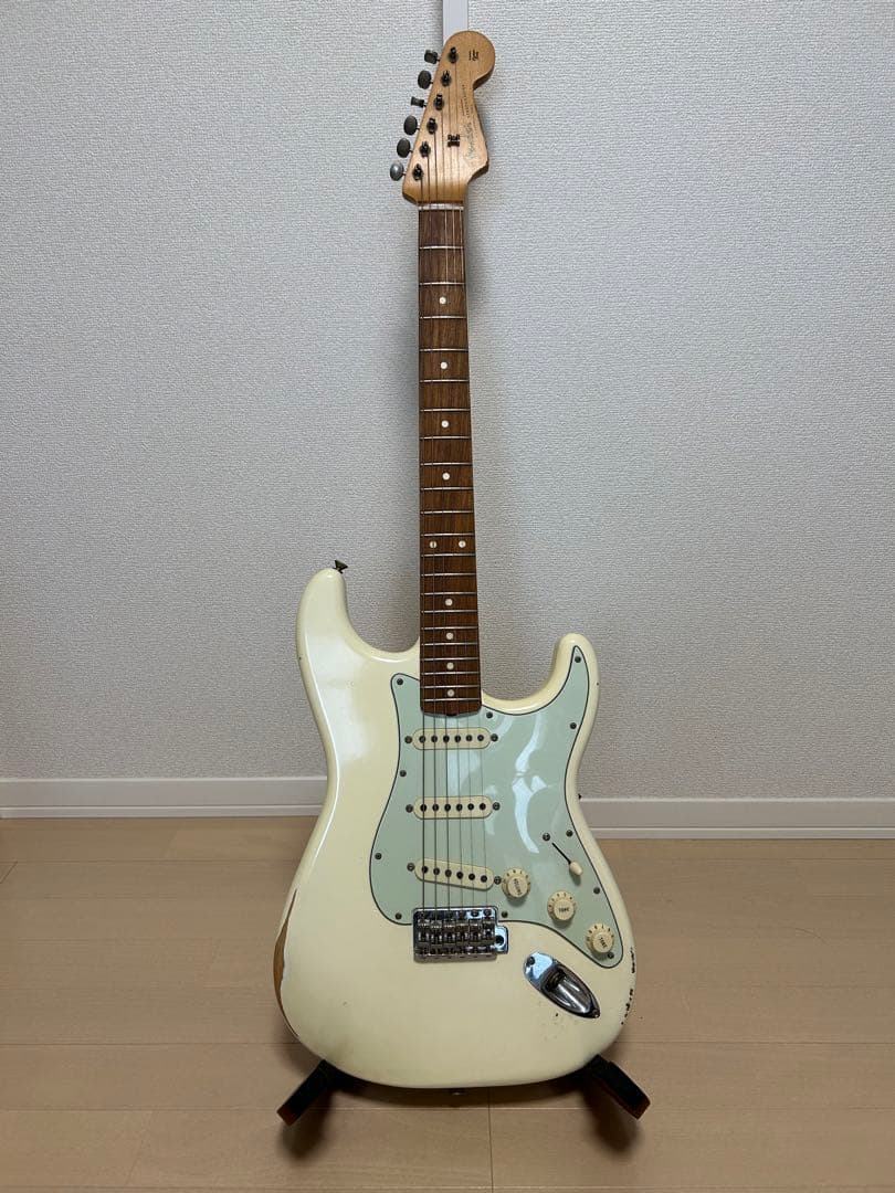 Fenderフェンダー Road Worn Stratocaster