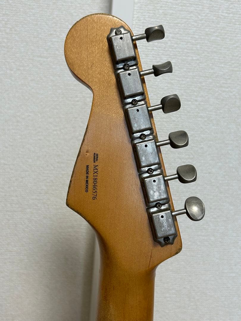 Fenderフェンダー Road Worn Stratocaster
