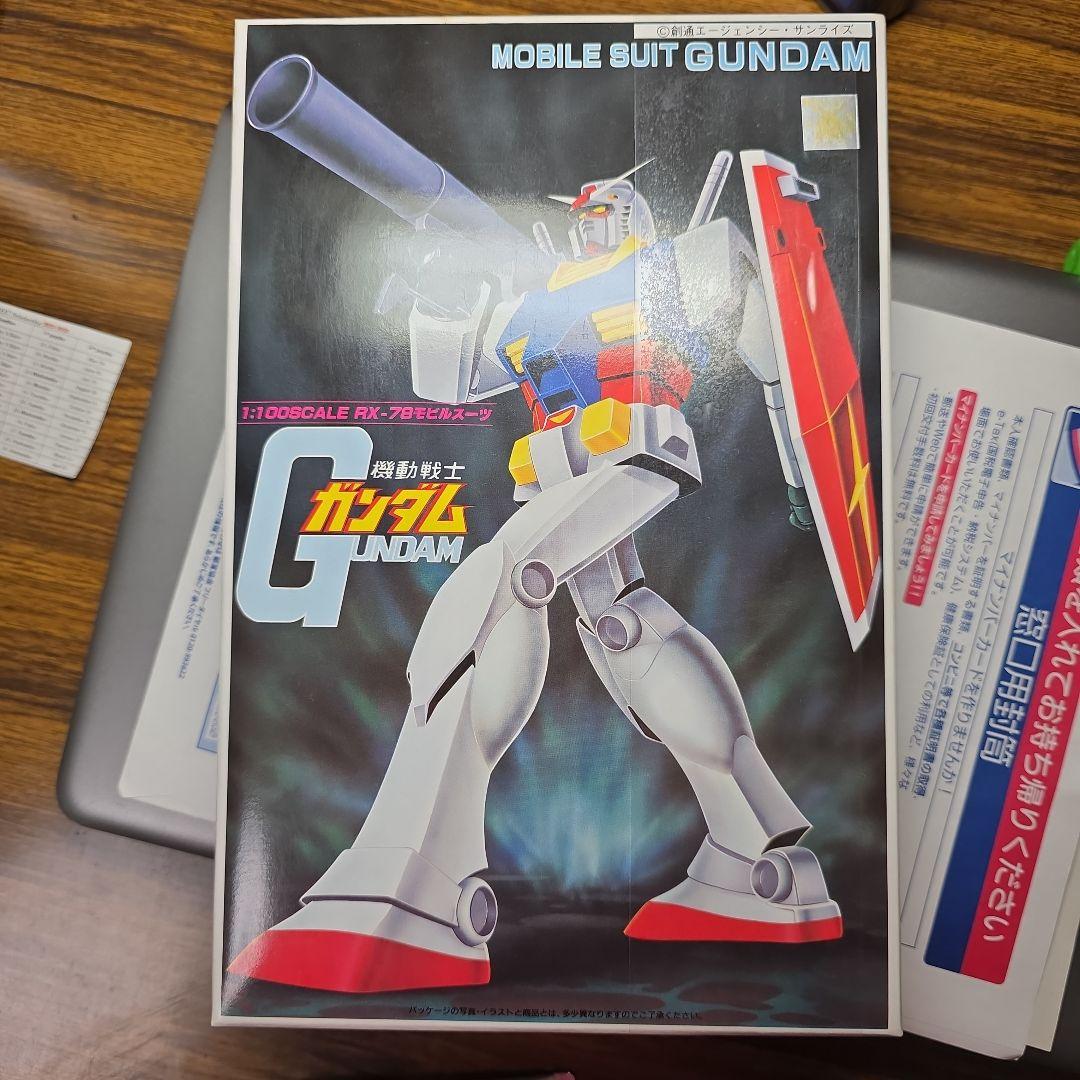 1/144 RX-78-2 ガンダム プラモデル