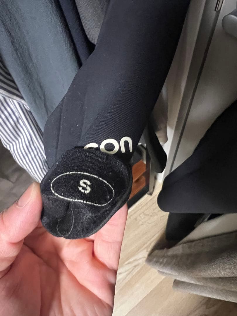 ハーレー　ウェットスーツ　Hurley フルスーツ ブラック/グレー　Sサイズ