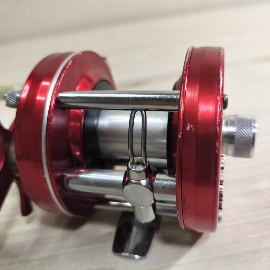 ☆ABU GARCIA アブ アンバサダー 5000　ビンテージリール　赤