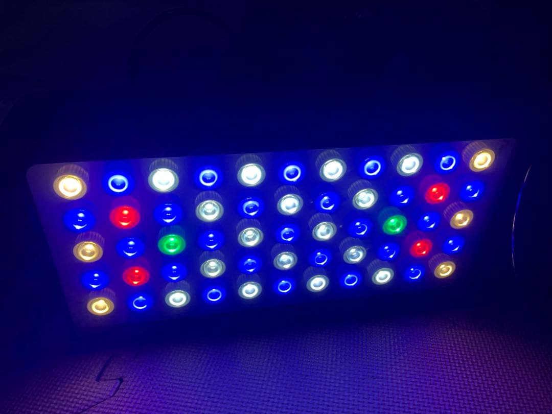 LEDアクアリウムライト　ブラックボックス