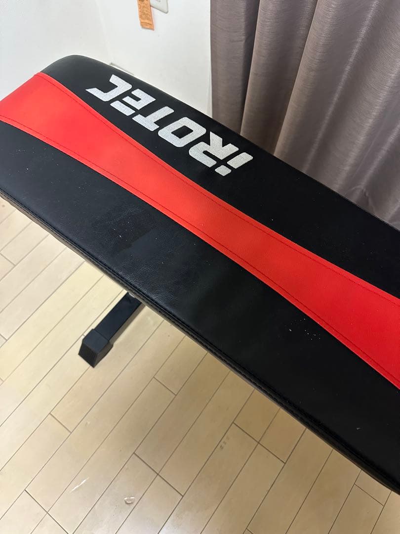 IROTEC（アイロテック）マルチポジションベンチ トレーニングベンチ 黒/赤