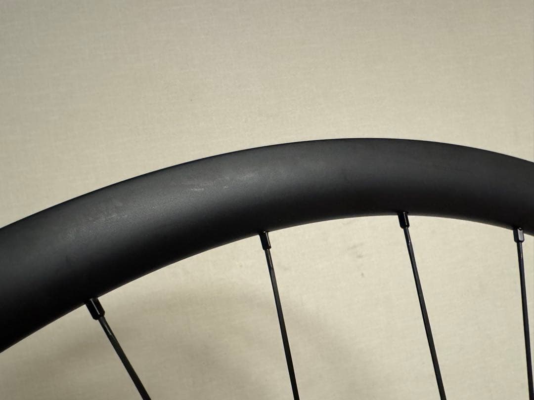 HUNT 30 CARBON GRAVEL DISC ホイール