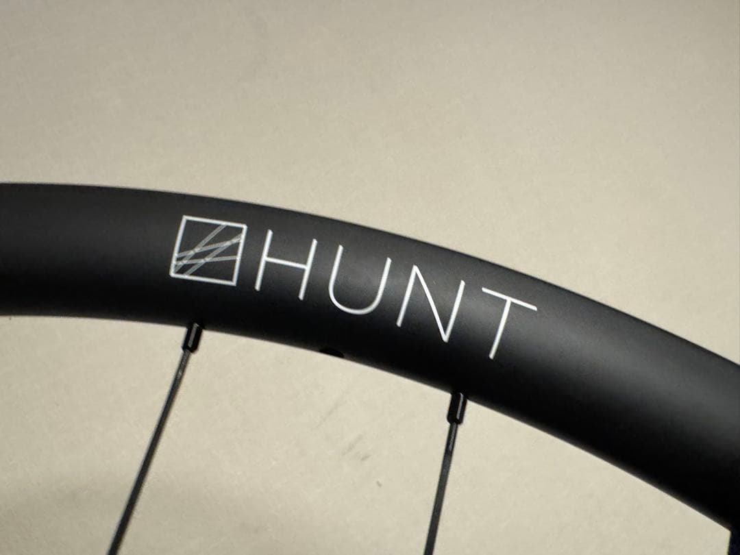HUNT 30 CARBON GRAVEL DISC ホイール