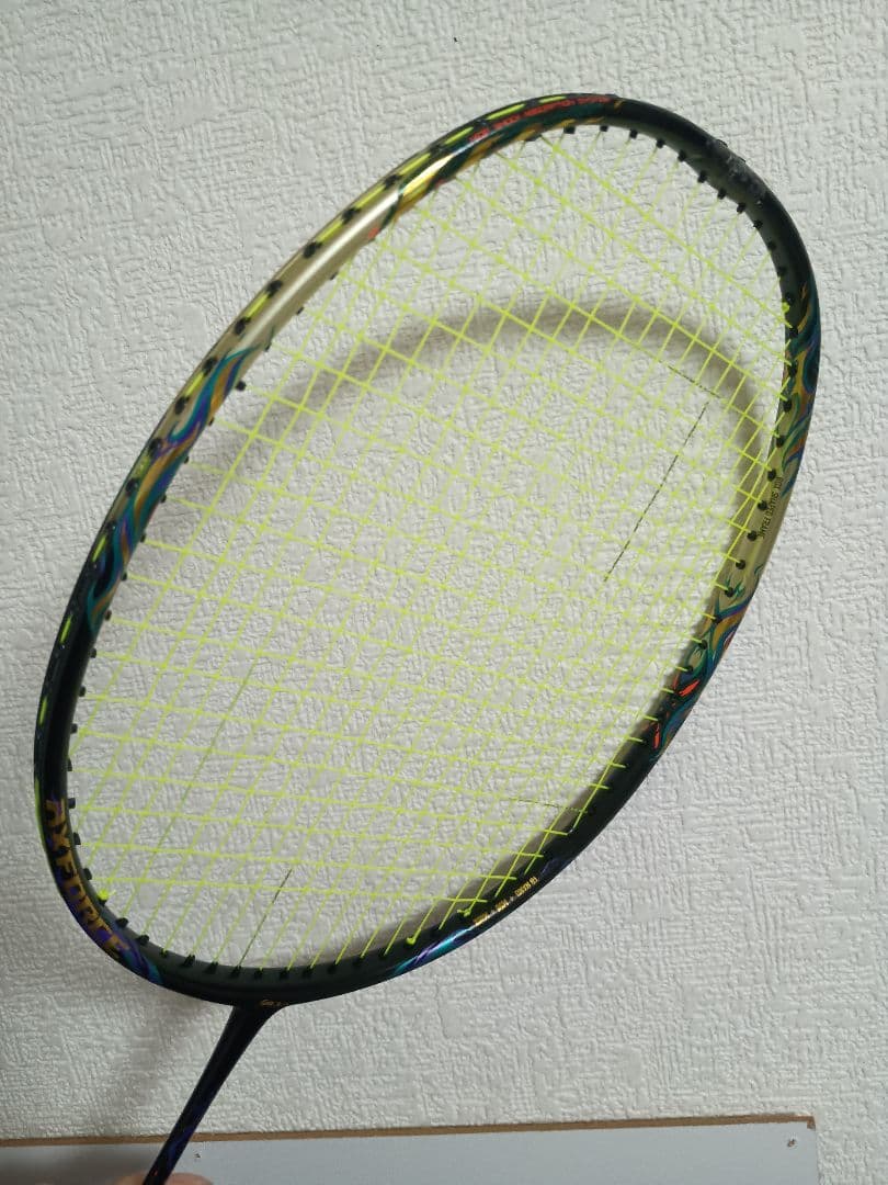 LI-NING AXFORCE100 4UG5 ガット張り立て
