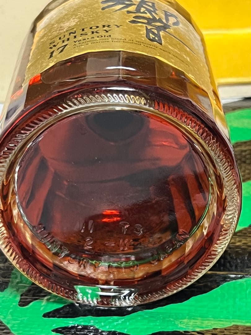 SUNTORY 響17 Years Old ウイスキーゴルドラベル