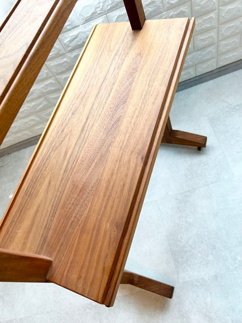 【定価15万のオーダーメイド品】ネイルディスプレイ台　ネイルサンプルディスプレイ