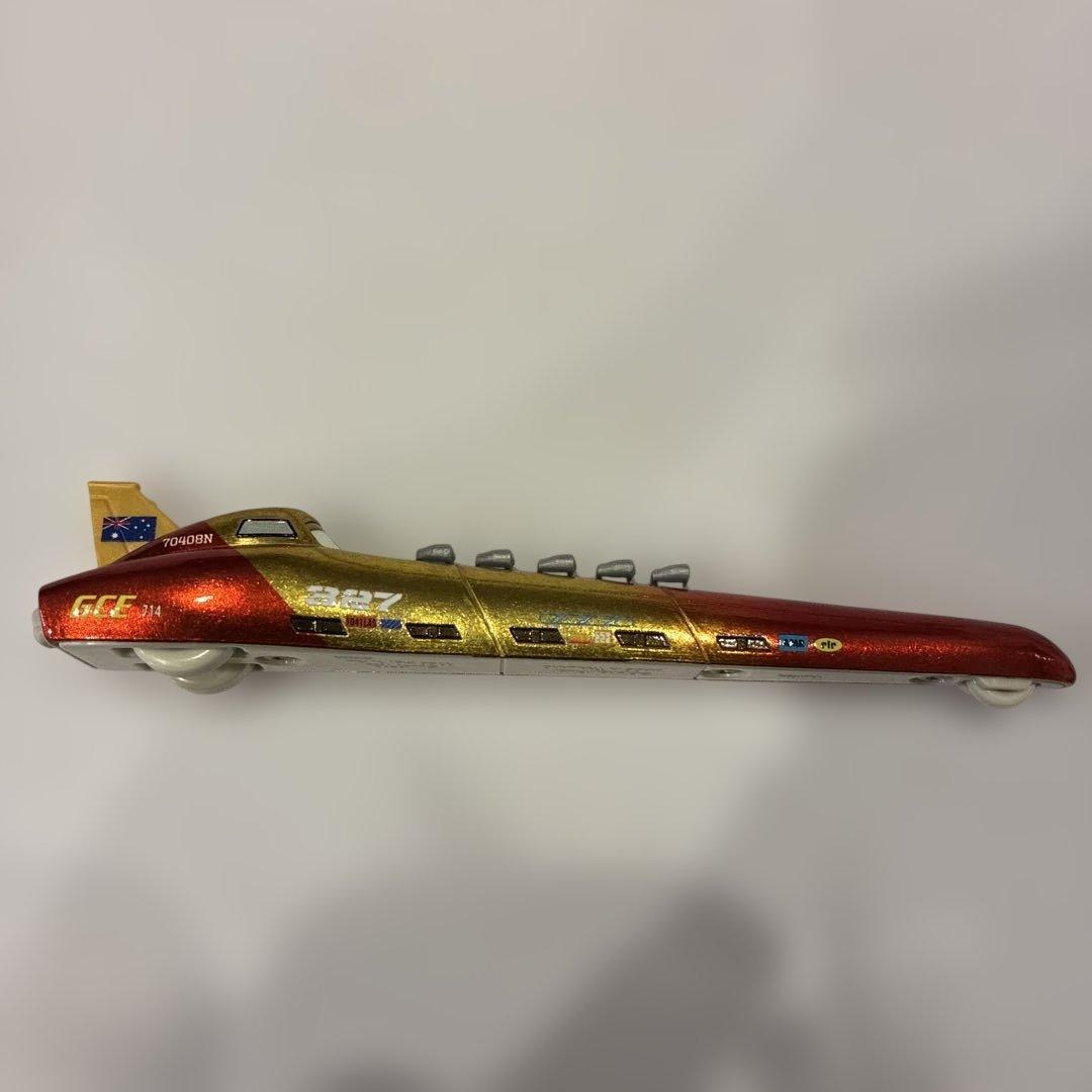 オンザロード ペギー・ライナー カーズ ミニカー マテル 未使用品 ディズニー