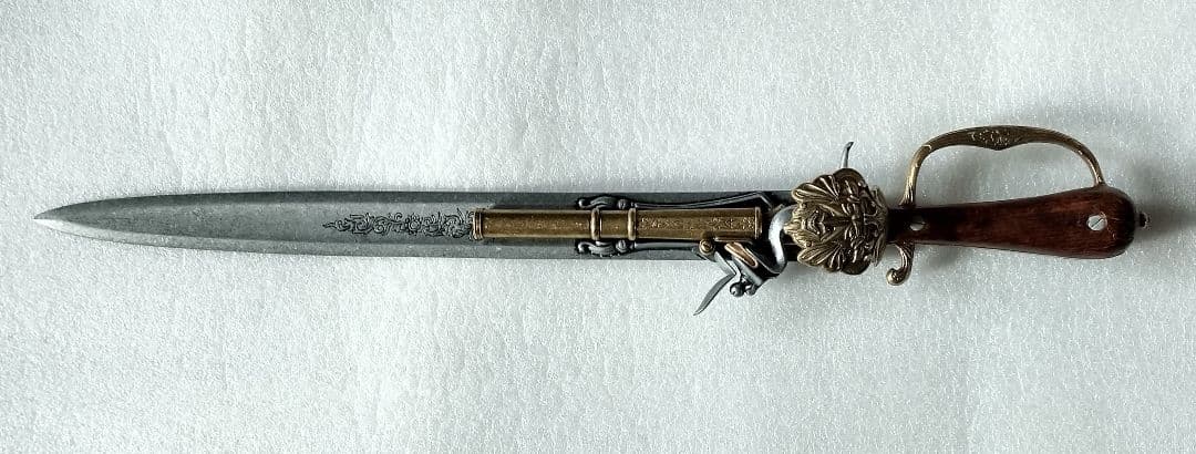 剣付き古式銃 レプリカ スペイン製 (観賞用)