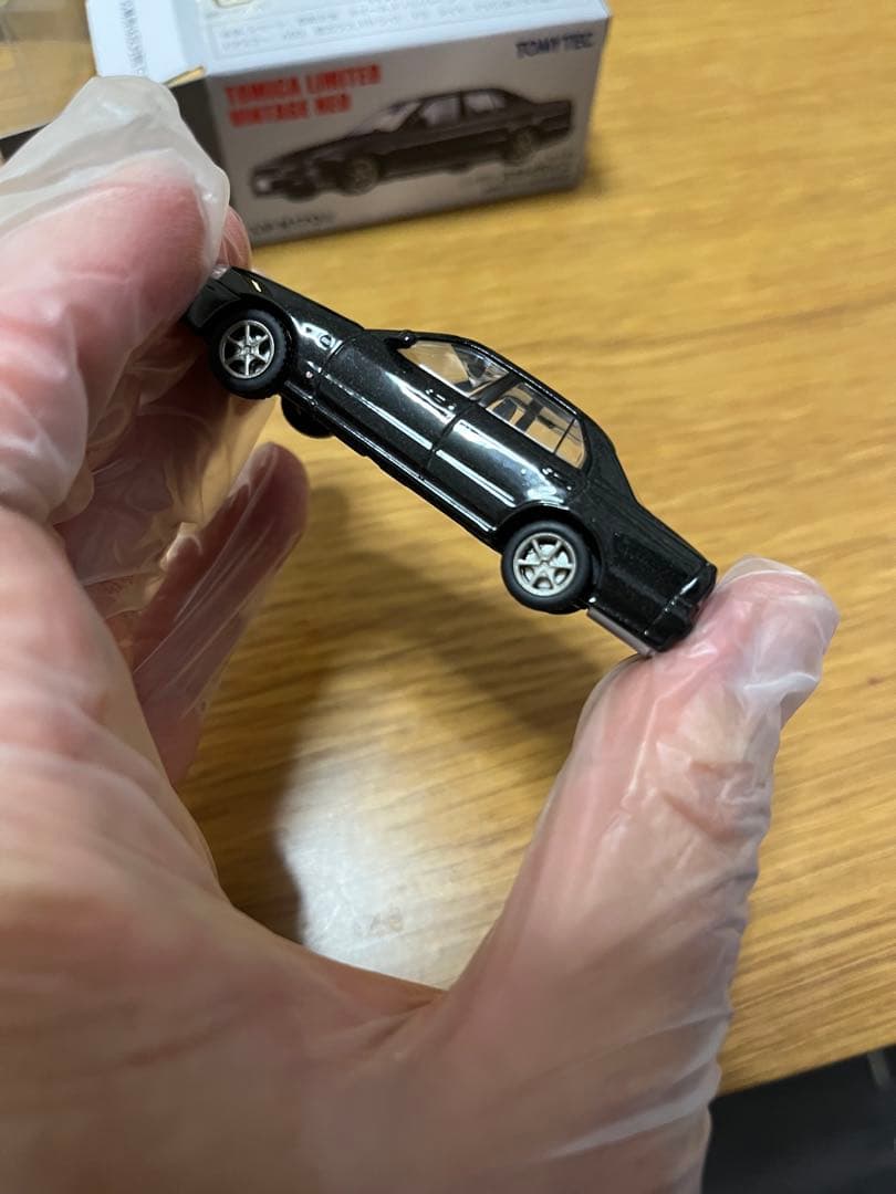 トミカリミテッドヴィンテージNEO スカイライン 25 GT-V 2台セット