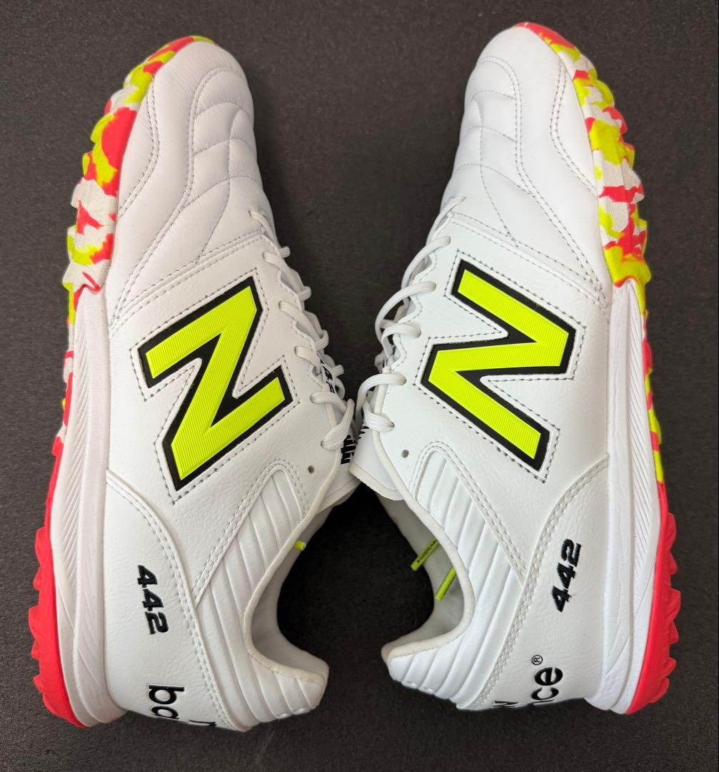 美品！New Balance ニューバランス 442 v2 Pro TF