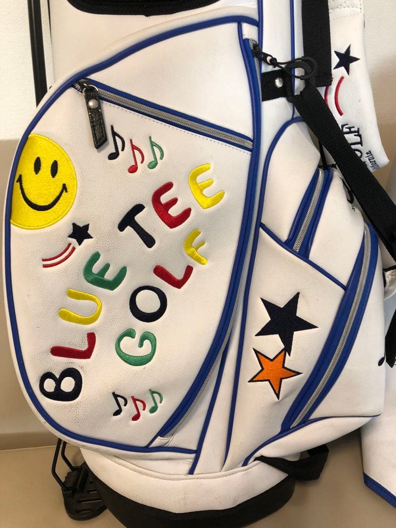 【送料込み】大人気　ブルーティーゴルフ　スマイル　キャディバッグ　ゴルフバッグ