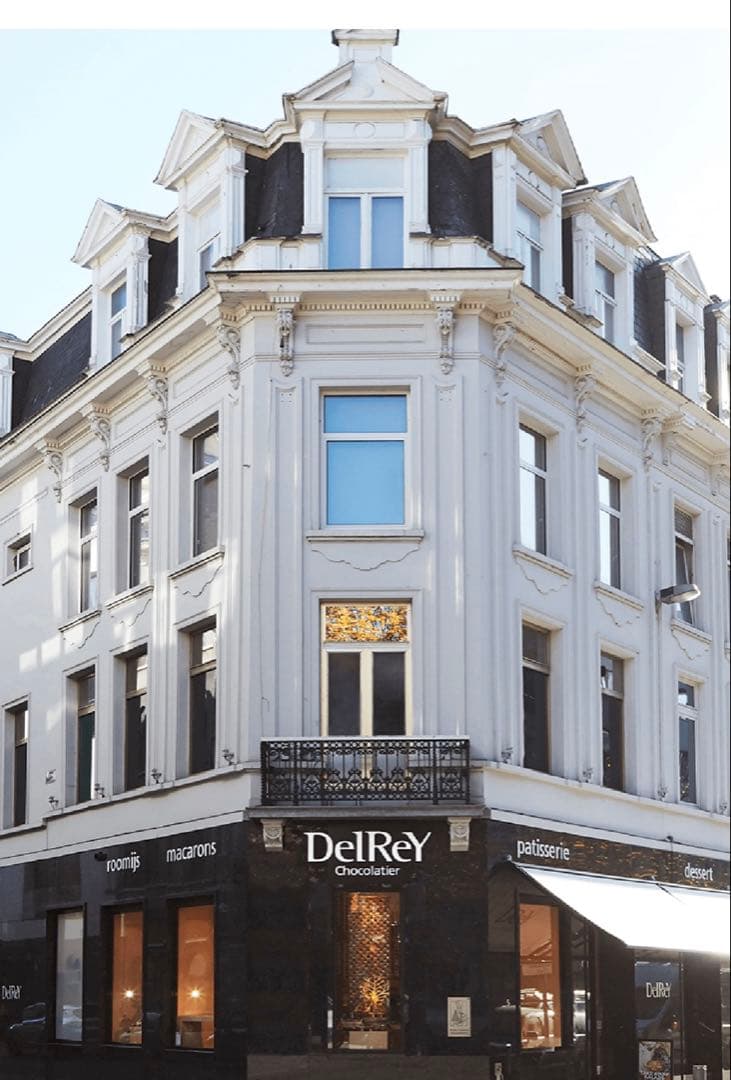 DelRey デルレイ　スミレの砂糖漬け　すみれの砂糖漬け　100g 紙袋付き