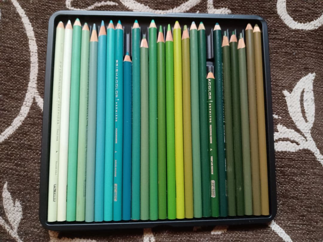 プリズマカラー150色