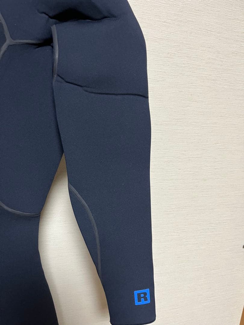 パタゴニア R1ウエットスーツ　レディースフルスーツ 黒