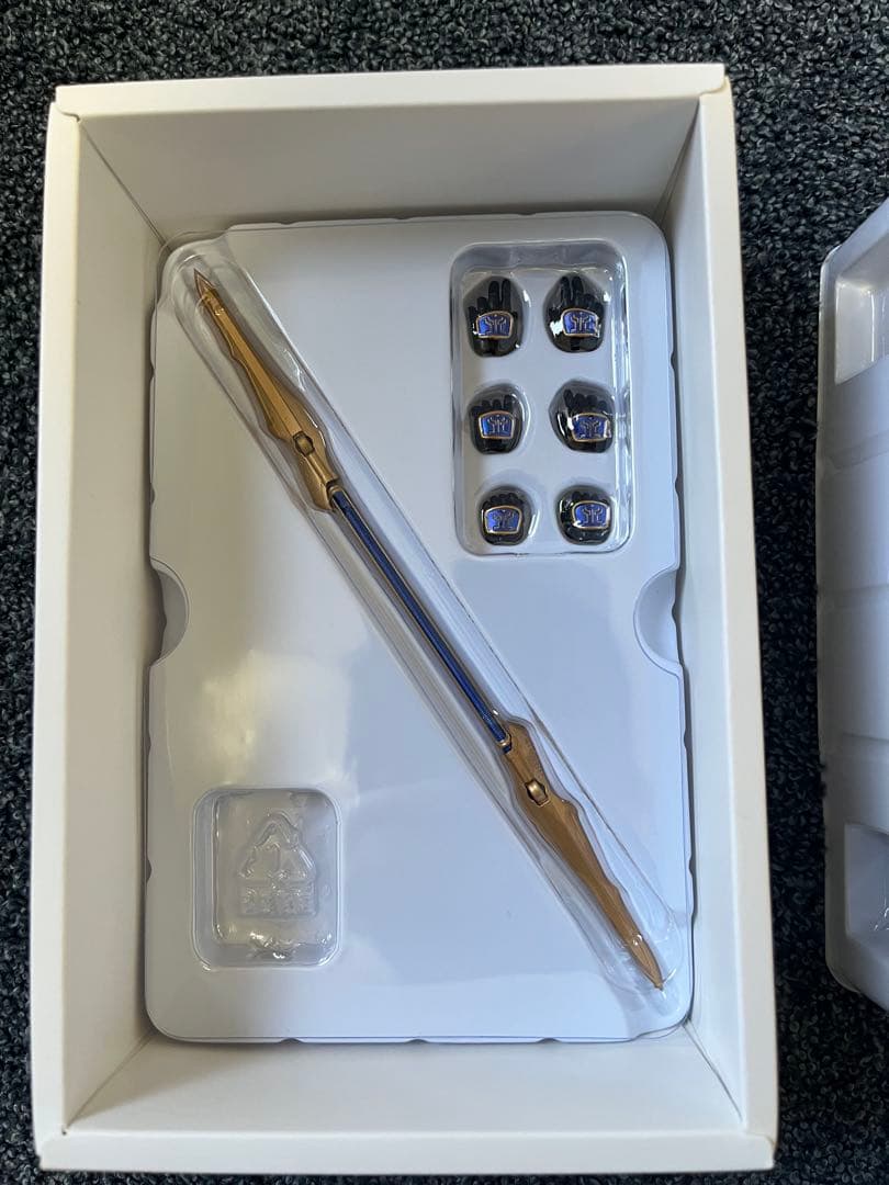 真骨彫　仮面ライダークウガ　ライジングドラゴン