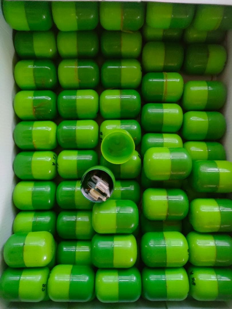 フルタ チョコエッグ 戦闘機 旅客機 戦車 宇宙 電車 約213個