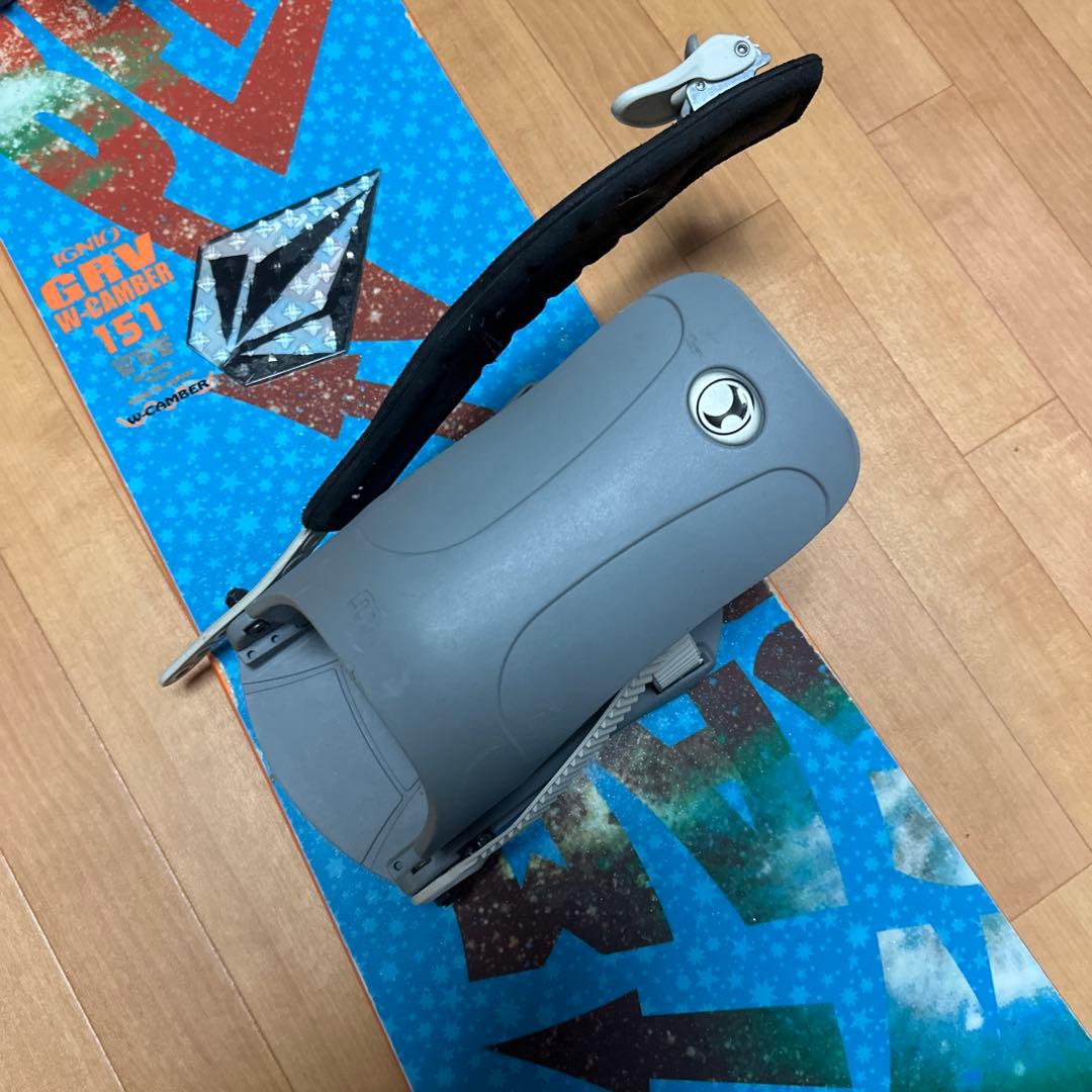 スノーボード 青とオレンジ グラフィック