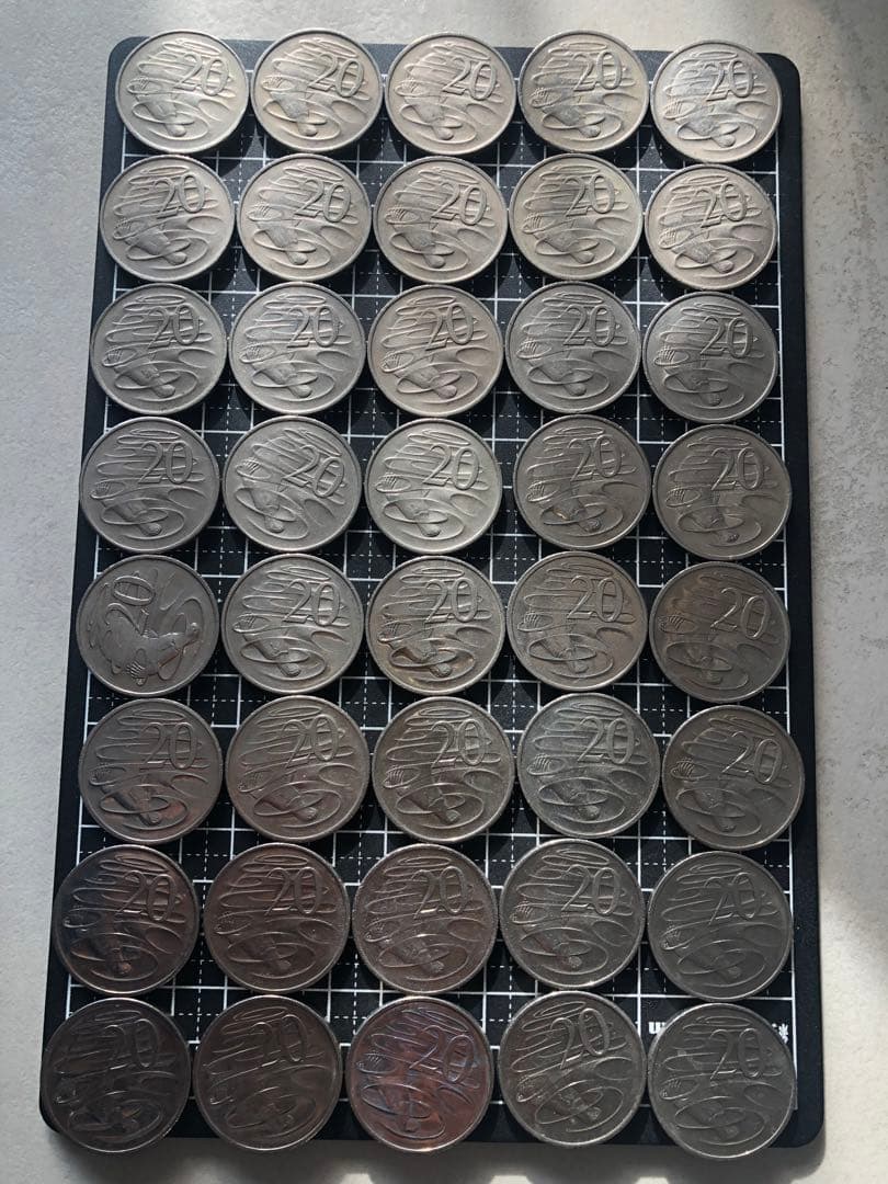 N4379【オーストラリア】20セント　硬貨　古銭　　年号揃い　40枚