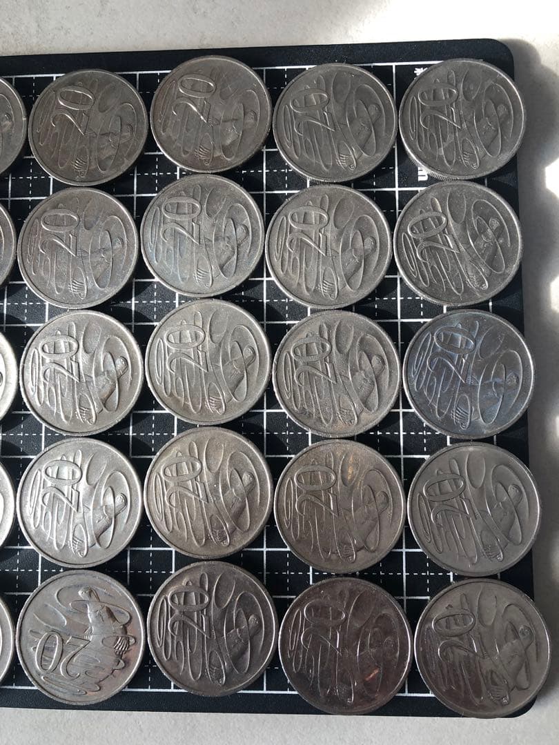 N4379【オーストラリア】20セント　硬貨　古銭　　年号揃い　40枚