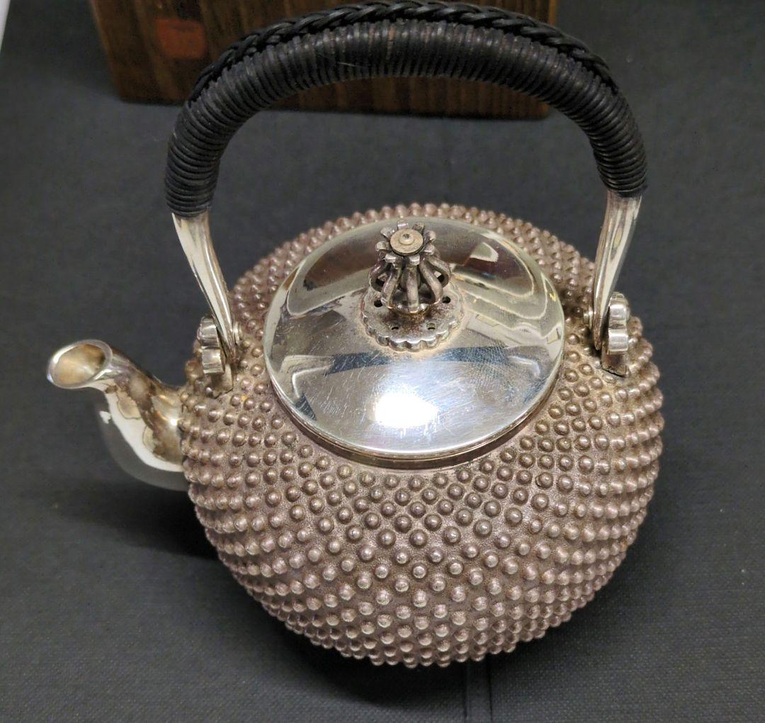 【純銀製】望月形霰銚子　竹影堂英真造